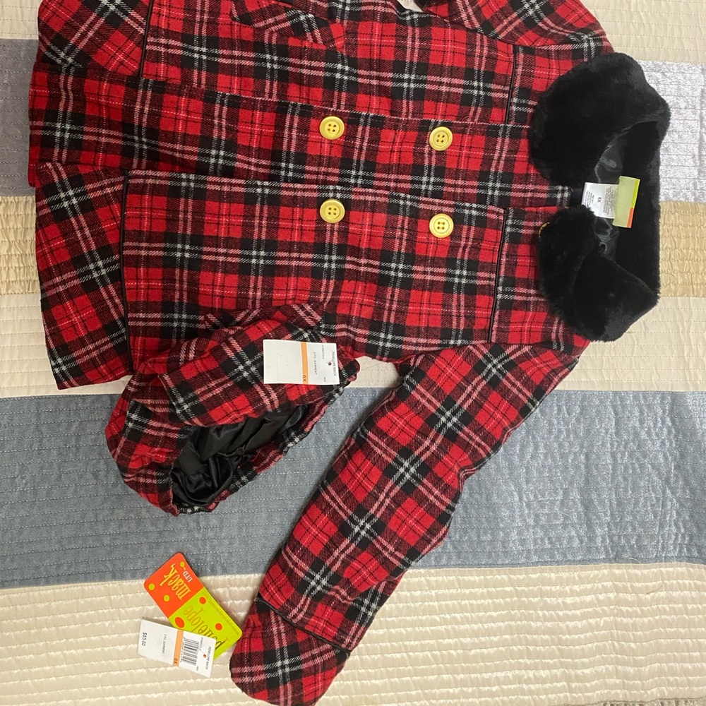 Penelope Mack European coat and hat. NEVER WORN 6x